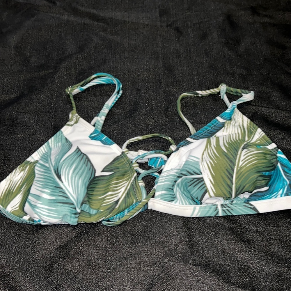 NEW bikini top 👙​